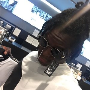 Meet your Posher, Gabriel